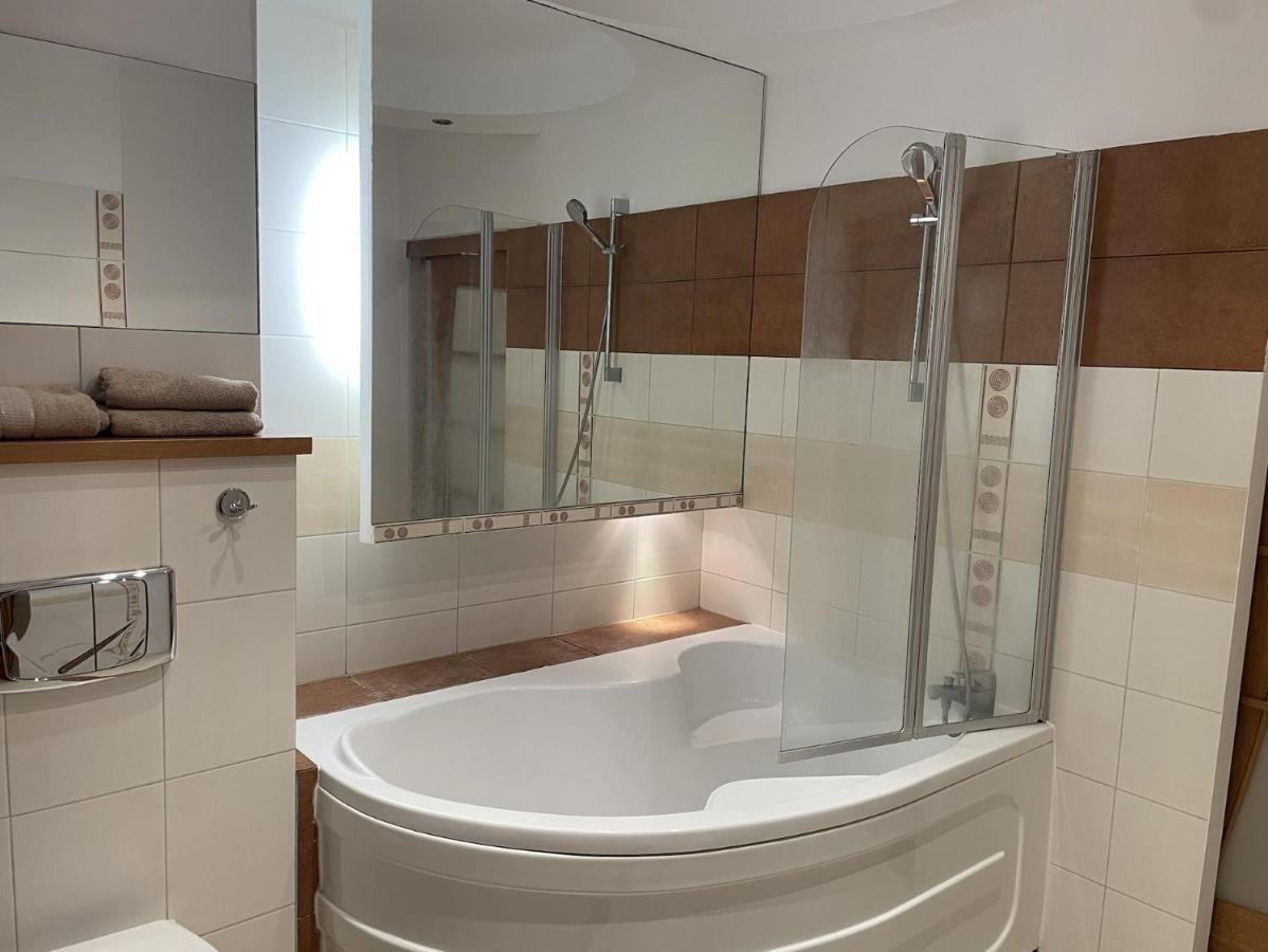 Apartament Sloneczny Ostrów Wielkopolski Dış mekan fotoğraf